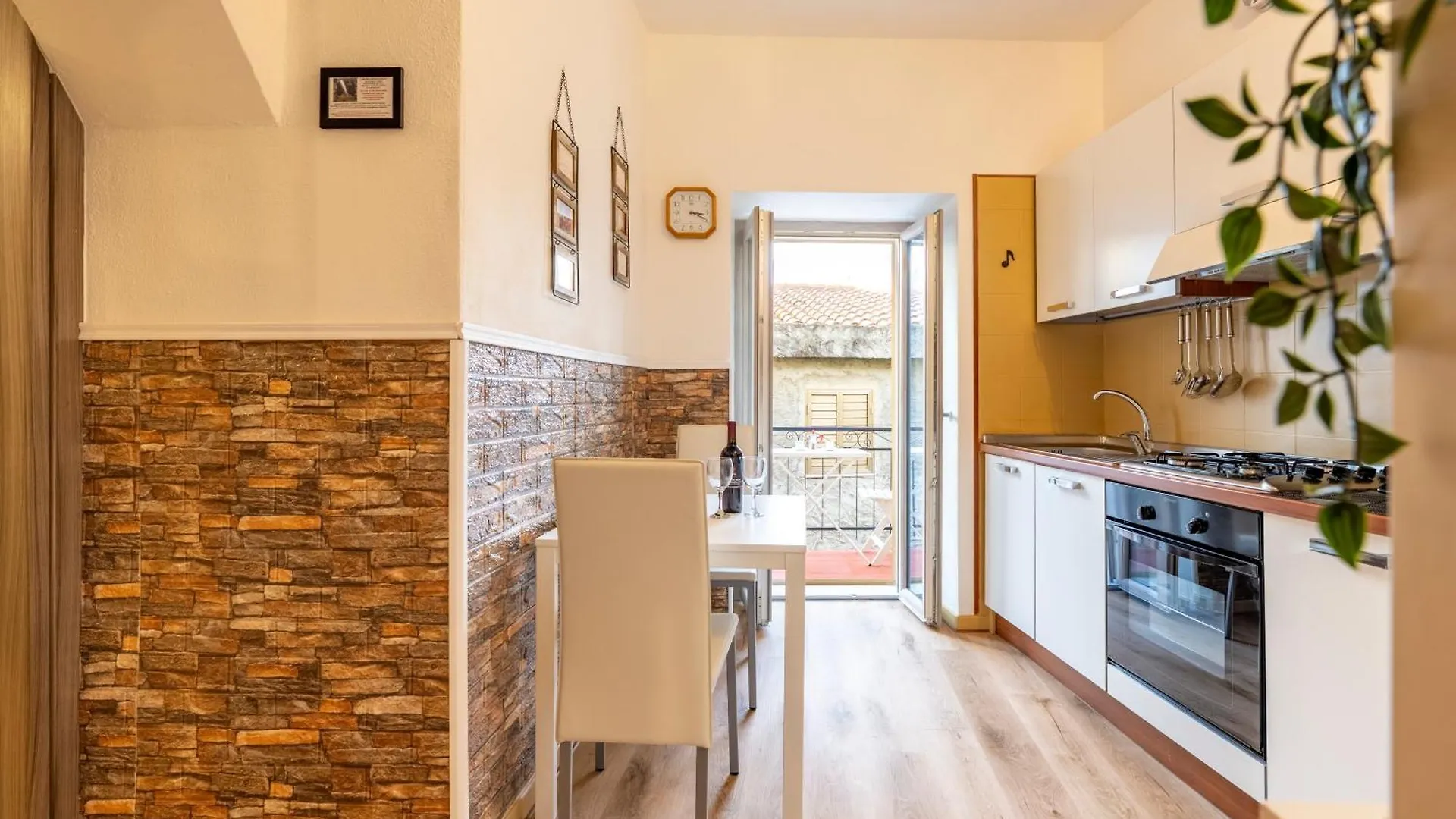 Il Cinghiale Bianco Apartment Loceri 0*,